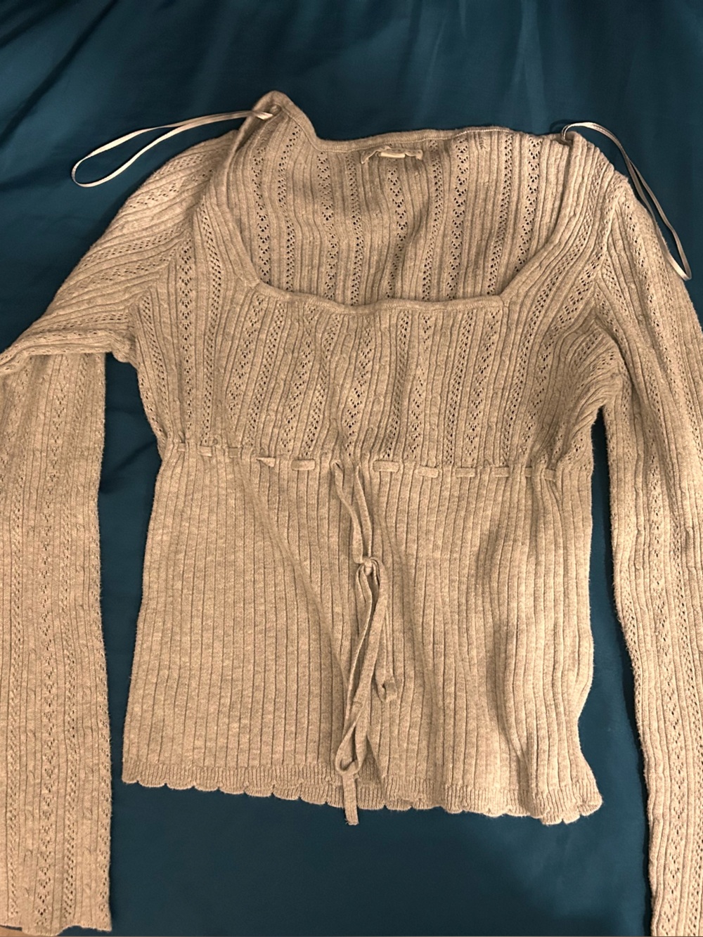 Aeropostal grey long sleeve top with tie detail Size L